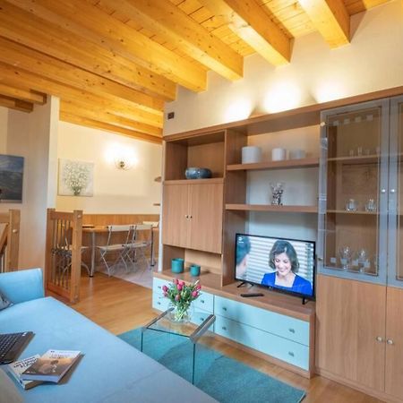 Happy Guest Apartments - Feel The Lake Riva di Solto Exteriér fotografie