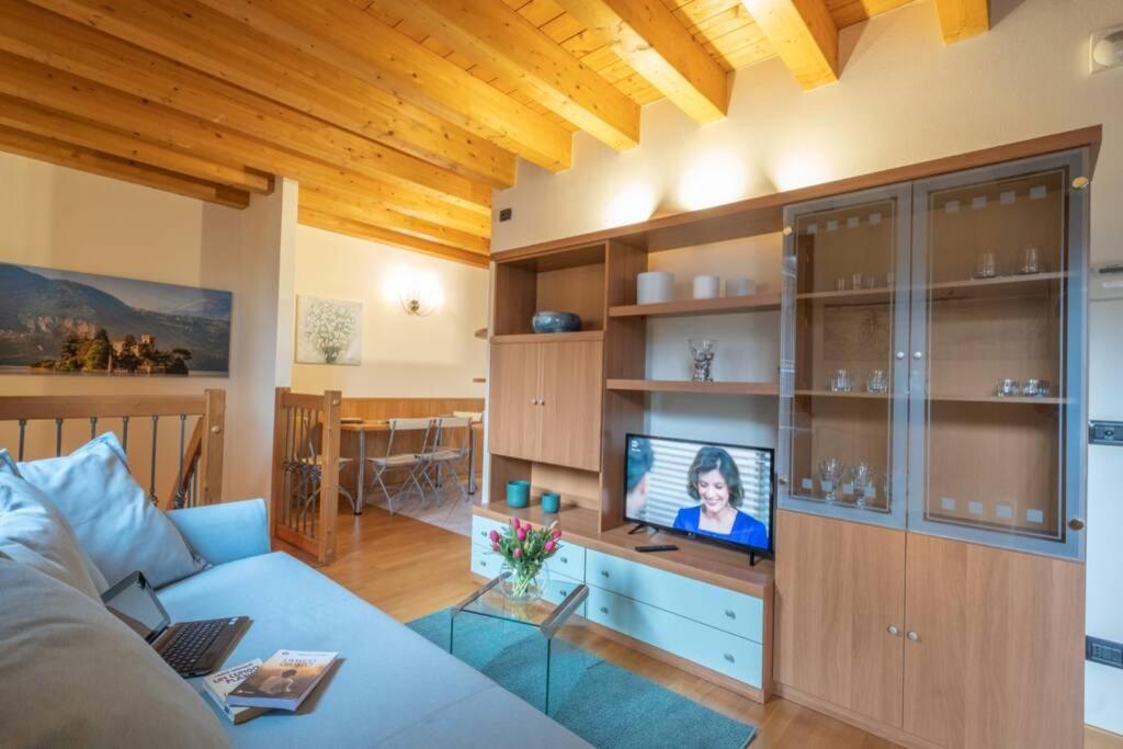 Happy Guest Apartments - Feel The Lake Riva di Solto Exteriér fotografie