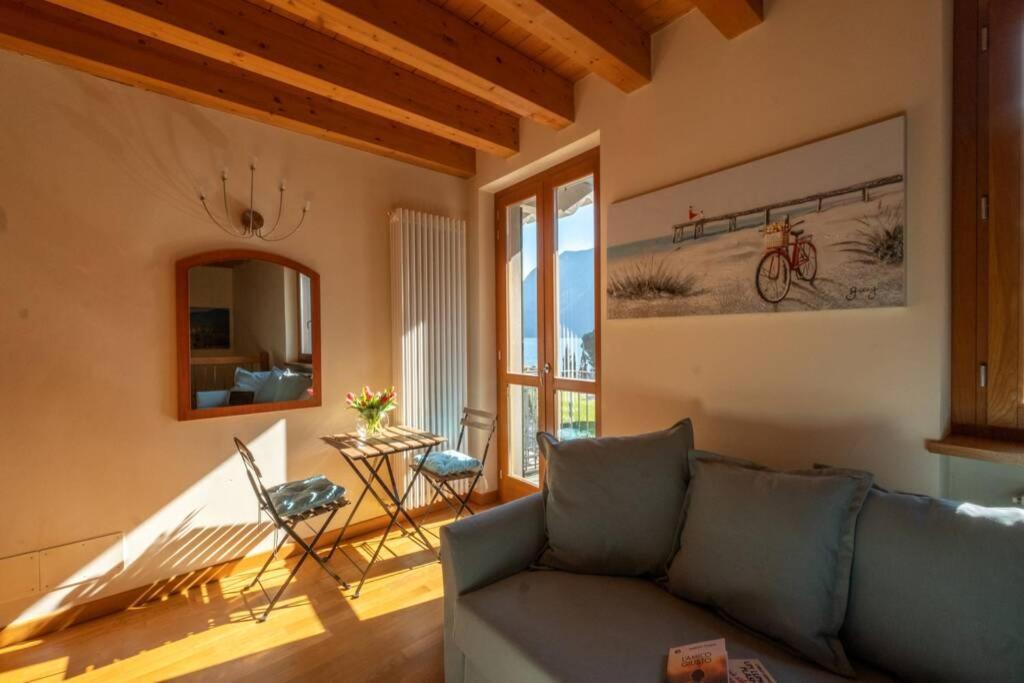 Happy Guest Apartments - Feel The Lake Riva di Solto Exteriér fotografie