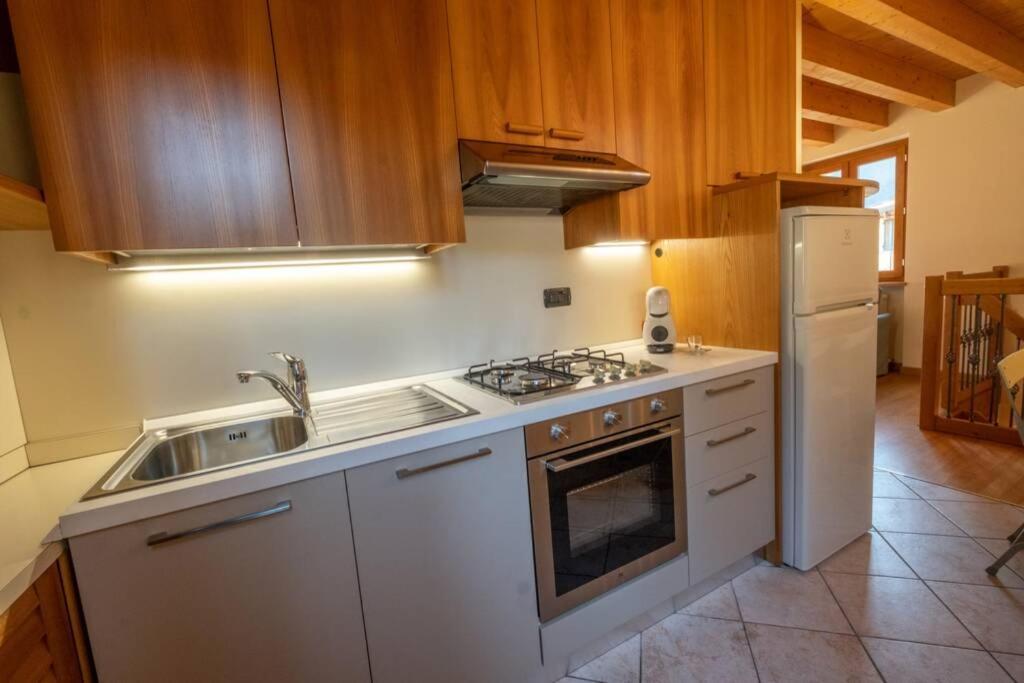 Happy Guest Apartments - Feel The Lake Riva di Solto Exteriér fotografie